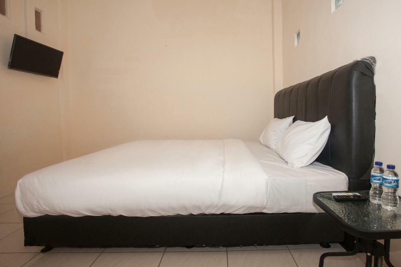 Oyo 1752 Hotel Wisata Kisaran Zewnętrze zdjęcie